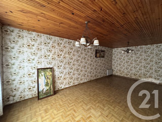 Maison à vendre - 6 pièces - 140,12 m2 - Neuvy St Sepulchre - 36 - CENTRE