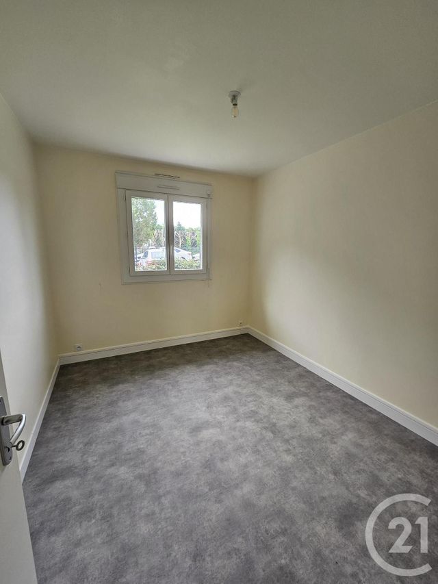 Maison &agrave; louer - 5 pi&egrave;ces - 135,82 m2 - Chateauroux - 36 - CENTRE