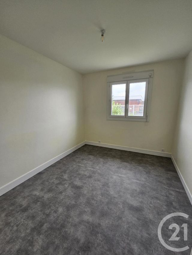 Maison &agrave; louer - 5 pi&egrave;ces - 135,82 m2 - Chateauroux - 36 - CENTRE