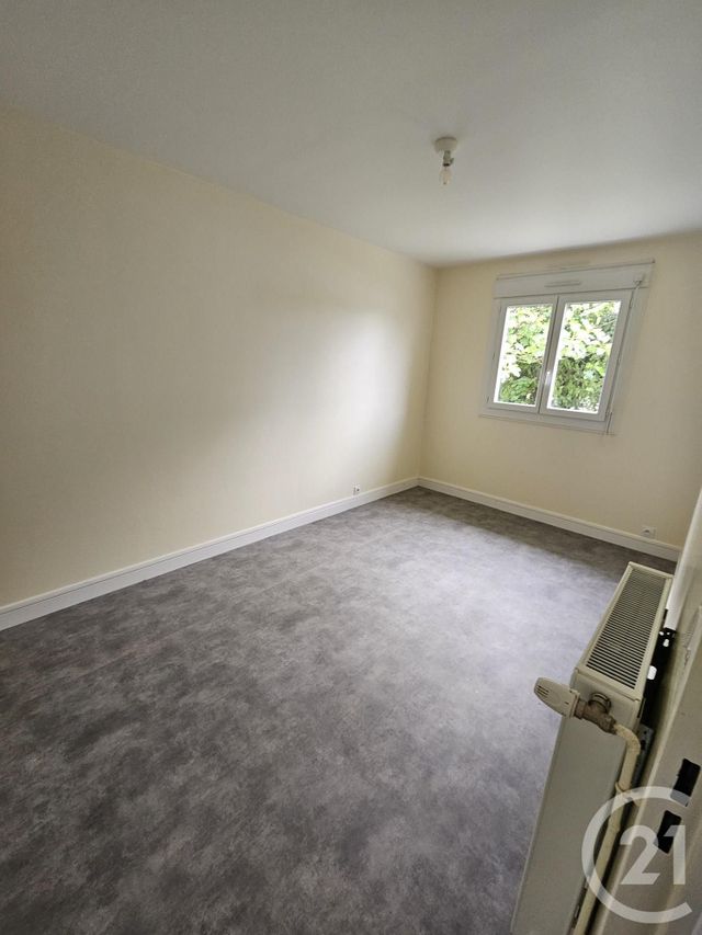 Maison &agrave; louer - 5 pi&egrave;ces - 135,82 m2 - Chateauroux - 36 - CENTRE