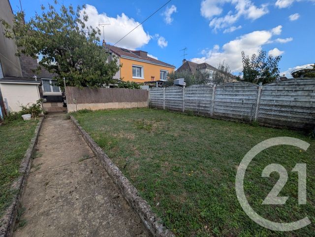 Maison à vendre - 4 pièces - 79,41 m2 - Deols - 36 - CENTRE