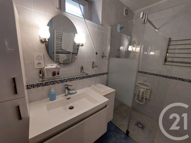 Maison &agrave; vendre - 4 pi&egrave;ces - 89,31 m2 - Issoudun - 36 - CENTRE