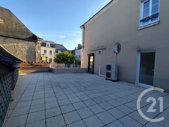 Appartement T6 à louer - 6 pièces - 170 m2 - Buzancais - 36 - CENTRE