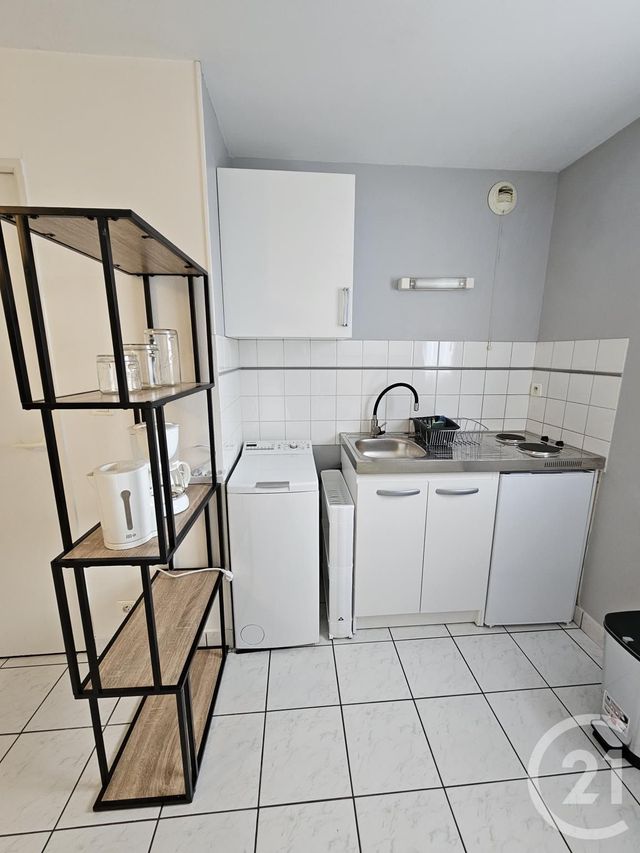 Appartement F2 à louer - 2 pièces - 36,72 m2 - Chateauroux - 36 - CENTRE