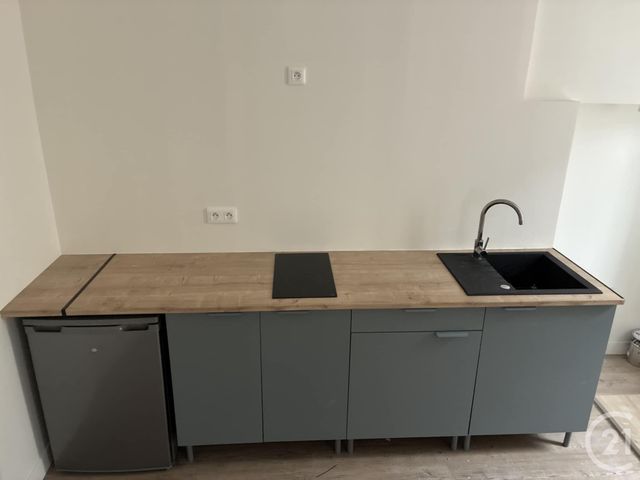 Appartement T1 à louer - 1 pièce - 22 m2 - Issoudun - 36 - CENTRE