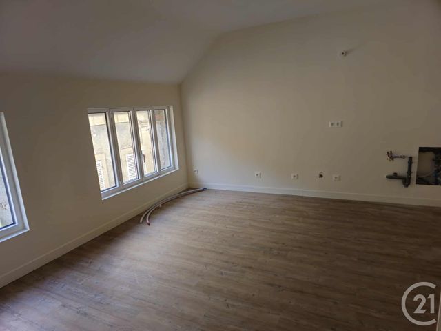 Appartement T1 à louer - 1 pièce - 22 m2 - Issoudun - 36 - CENTRE