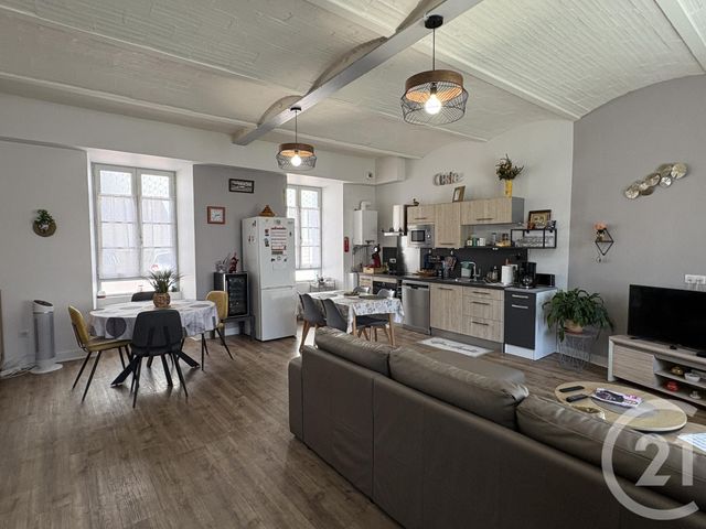 Appartement T3 à vendre - 3 pièces - 75 m2 - Chateauroux - 36 - CENTRE