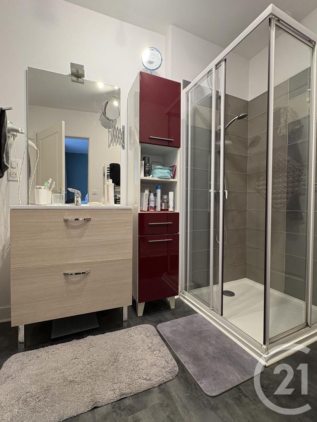 Appartement T3 à vendre - 3 pièces - 75 m2 - Chateauroux - 36 - CENTRE