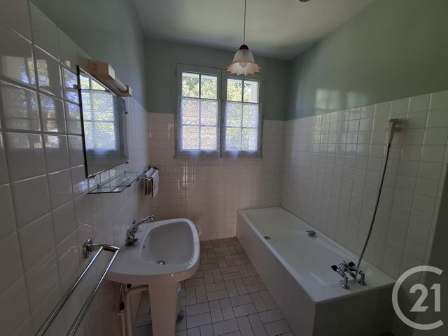 Maison à vendre - 2 pièces - 58 m2 - Badecon Le Pin - 36 - CENTRE