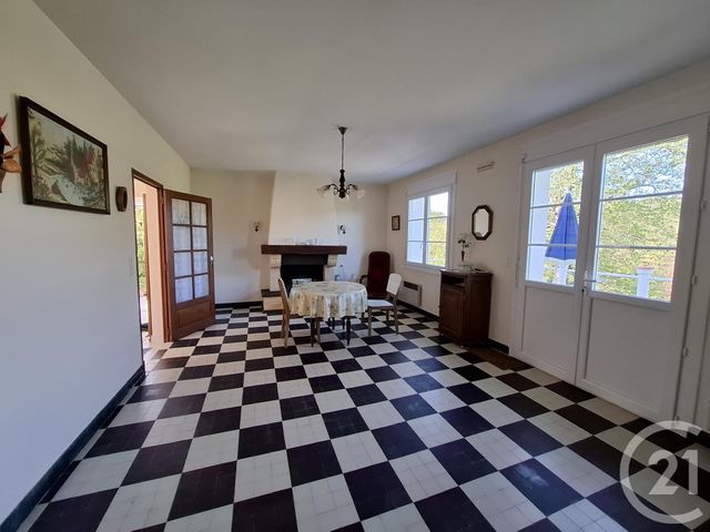 Maison à vendre - 2 pièces - 58 m2 - Badecon Le Pin - 36 - CENTRE