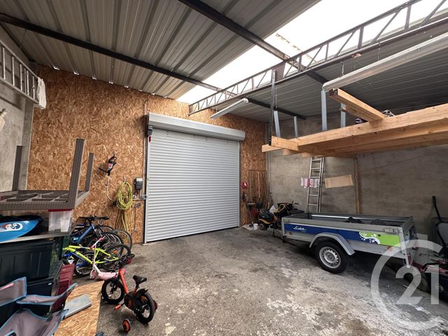 Maison à vendre - 7 pièces - 169,97 m2 - Chateauroux - 36 - CENTRE