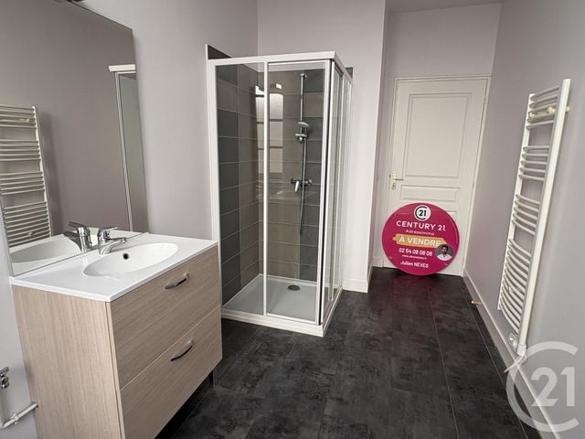 Appartement T3 &agrave; vendre - 3 pi&egrave;ces - 76,40 m2 - Chateauroux - 36 - CENTRE