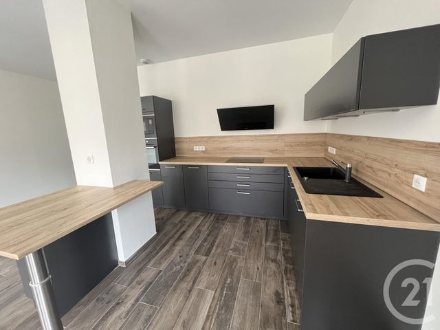 Appartement T3 à louer - 3 pièces - 89,95 m2 - Chateauroux - 36 - CENTRE