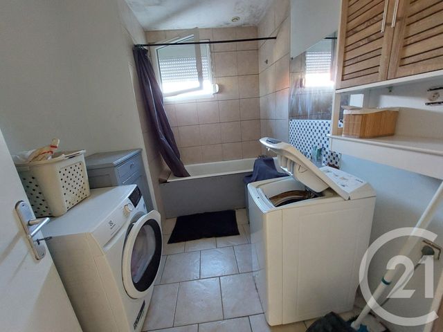 Maison à vendre - 5 pièces - 90,38 m2 - Issoudun - 36 - CENTRE