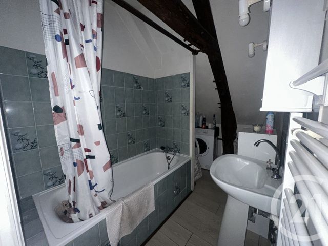 Appartement T2 &agrave; louer - 2 pi&egrave;ces - 30,75 m2 - Chateauroux - 36 - CENTRE