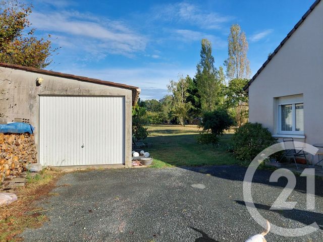 Maison à vendre - 4 pièces - 100 m2 - Lys St Georges - 36 - CENTRE