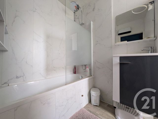 Maison &agrave; vendre - 4 pi&egrave;ces - 79,11 m2 - Deols - 36 - CENTRE