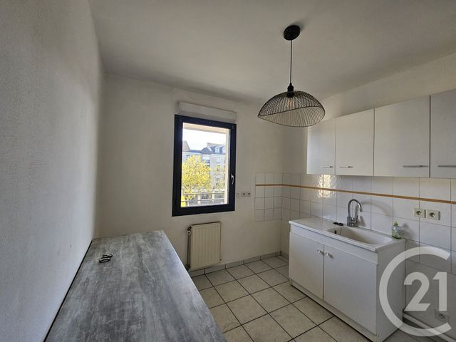 Appartement T2 à louer - 2 pièces - 48,83 m2 - Chateauroux - 36 - CENTRE