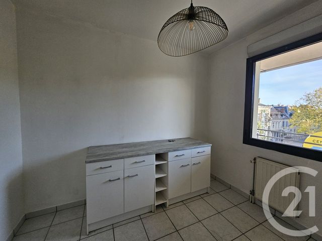 Appartement T2 à louer - 2 pièces - 48,83 m2 - Chateauroux - 36 - CENTRE