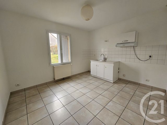 Maison à louer - 4 pièces - 91,79 m2 - Le Blanc - 36 - CENTRE