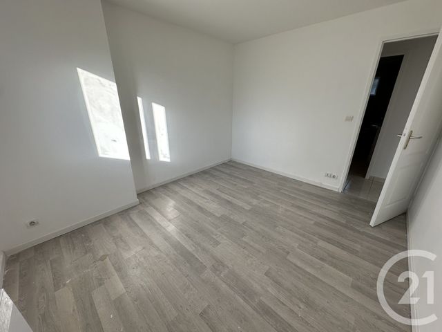 Maison à vendre - 5 pièces - 112 m2 - Chateauroux - 36 - CENTRE