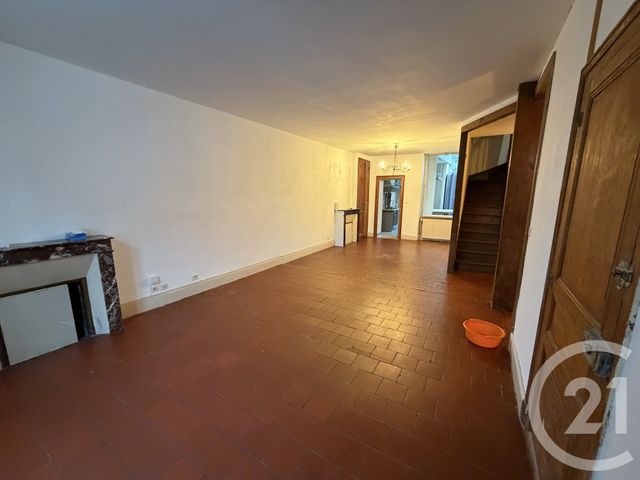 Maison &agrave; louer - 4 pi&egrave;ces - 124 m2 - Chateauroux - 36 - CENTRE