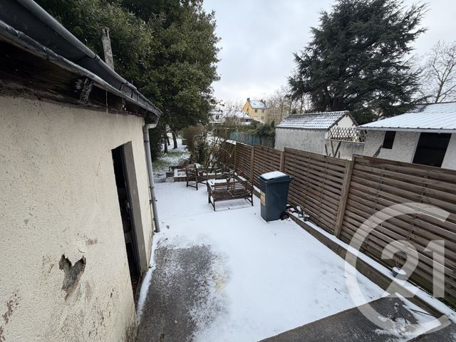 Maison &agrave; louer - 4 pi&egrave;ces - 124 m2 - Chateauroux - 36 - CENTRE