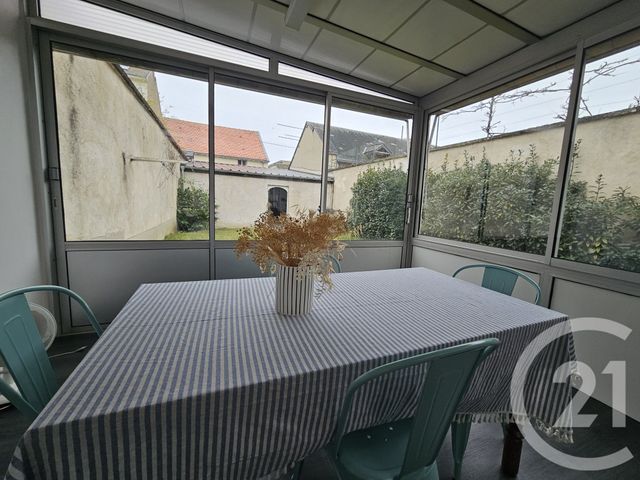 Appartement T2 &agrave; louer - 2 pi&egrave;ces - 69,65 m2 - Chateauroux - 36 - CENTRE