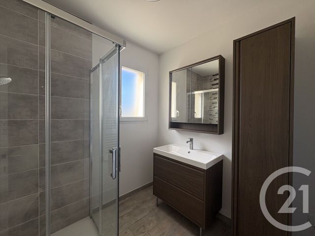 Maison &agrave; louer - 4 pi&egrave;ces - 73,73 m2 - Le Poinconnet - 36 - CENTRE
