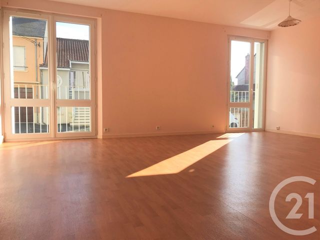 Appartement F4 à louer - 4 pièces - 81,97 m2 - Chateauroux - 36 - CENTRE