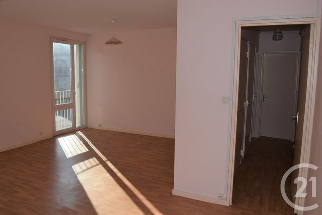 Appartement F4 à louer - 4 pièces - 81,97 m2 - Chateauroux - 36 - CENTRE