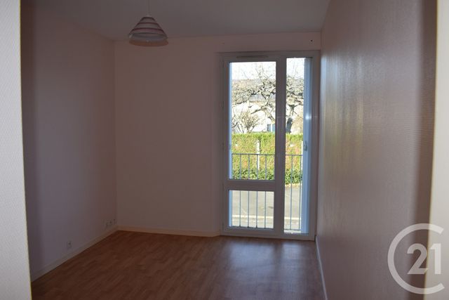 Appartement F4 à louer - 4 pièces - 81,97 m2 - Chateauroux - 36 - CENTRE