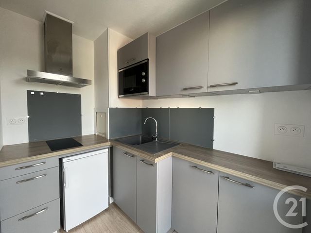Appartement T1 à louer - 1 pièce - 34,10 m2 - Chateauroux - 36 - CENTRE