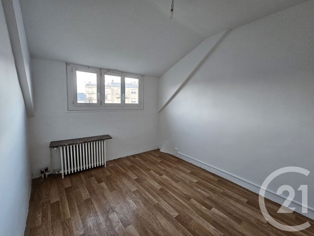 Maison à louer - 7 pièces - 146,31 m2 - Chateauroux - 36 - CENTRE