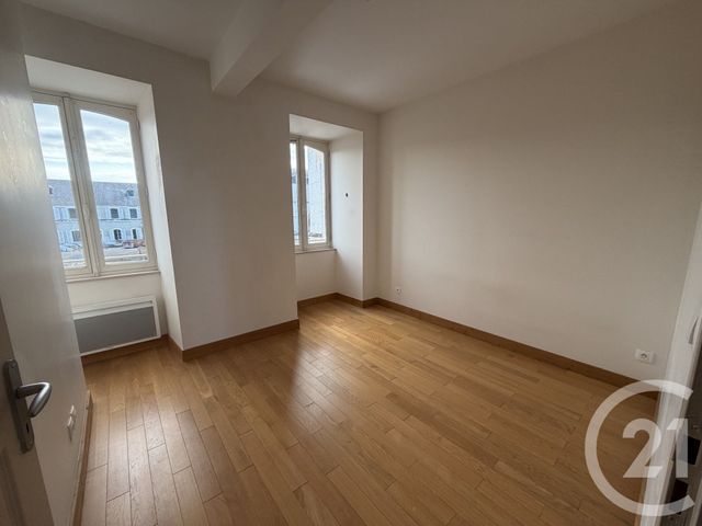 Appartement T3 &agrave; louer - 3 pi&egrave;ces - 68,32 m2 - Chateauroux - 36 - CENTRE