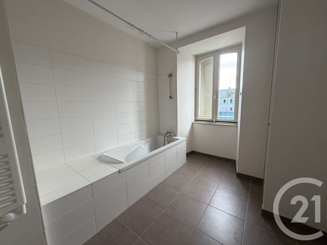 Appartement T3 &agrave; louer - 3 pi&egrave;ces - 68,32 m2 - Chateauroux - 36 - CENTRE