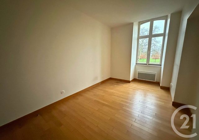 Appartement T3 &agrave; louer - 3 pi&egrave;ces - 68,32 m2 - Chateauroux - 36 - CENTRE