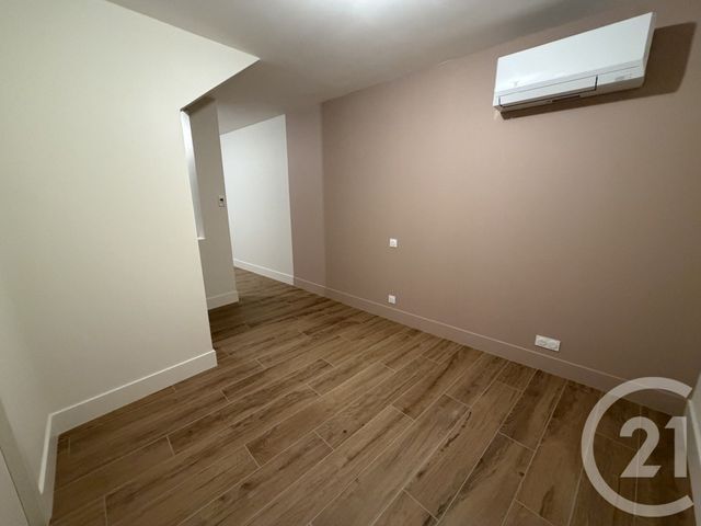 Appartement T1 &agrave; louer - 1 pi&egrave;ce - 35,94 m2 - Chateauroux - 36 - CENTRE