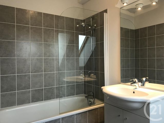 Maison &agrave; louer - 2 pi&egrave;ces - 51,34 m2 - Le Poinconnet - 36 - CENTRE