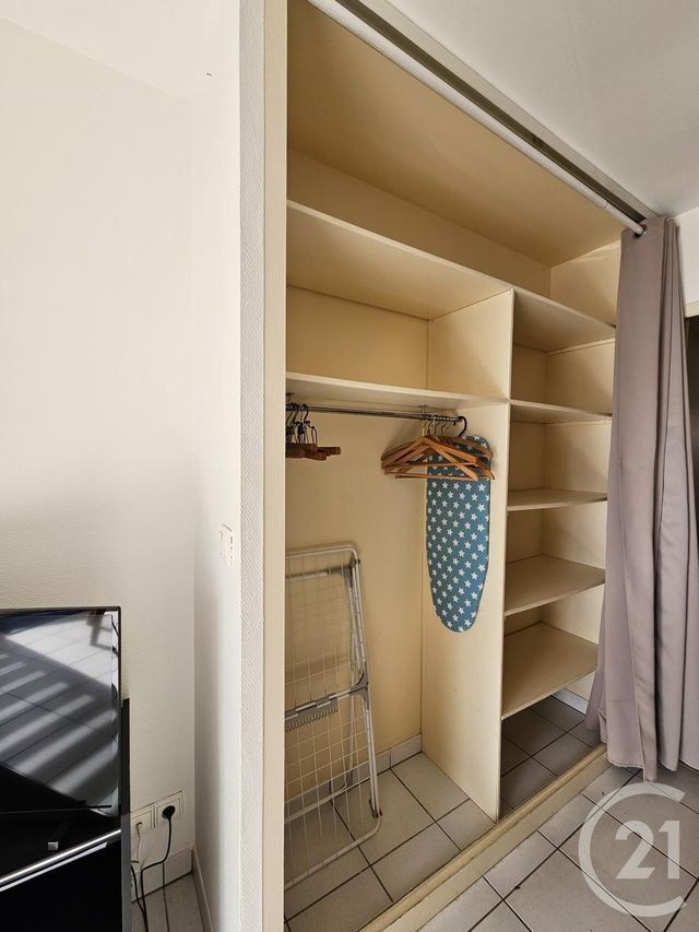 Appartement F2 &agrave; louer - 2 pi&egrave;ces - 34,39 m2 - Chateauroux - 36 - CENTRE