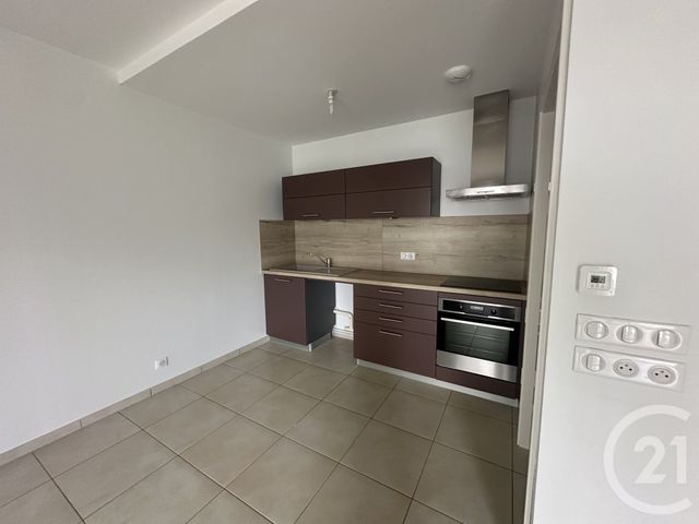 Appartement T2 &agrave; louer - 2 pi&egrave;ces - 51,51 m2 - Chateauroux - 36 - CENTRE