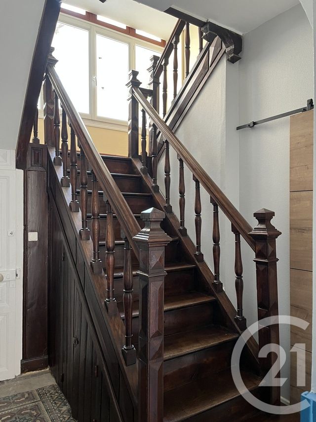 Maison &agrave; louer - 6 pi&egrave;ces - 130 m2 - Benevent L Abbaye - 23 - LIMOUSIN