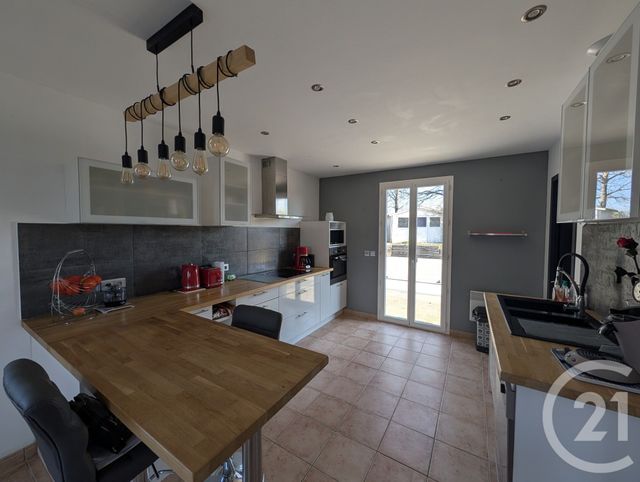 Maison &agrave; vendre - 5 pi&egrave;ces - 148 m2 - Jeu Les Bois - 36 - CENTRE