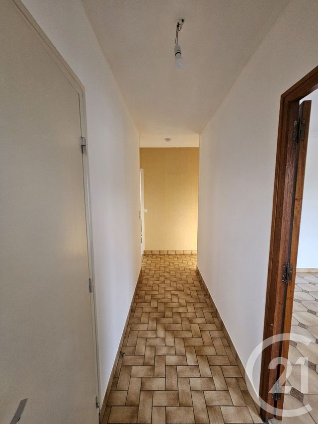 Maison &agrave; louer - 5 pi&egrave;ces - 108,41 m2 - Chateauroux - 36 - CENTRE