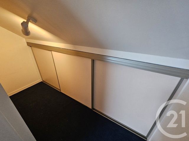 Maison &agrave; louer - 5 pi&egrave;ces - 108,41 m2 - Chateauroux - 36 - CENTRE