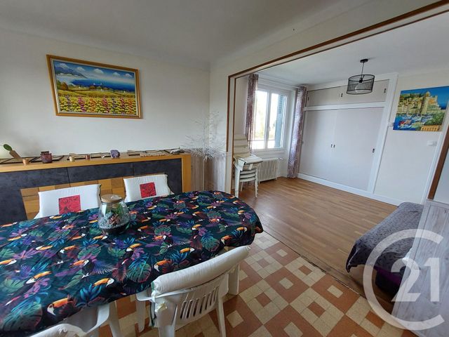 Maison &agrave; vendre - 4 pi&egrave;ces - 87 m2 - Chezal Benoit - 18 - CENTRE