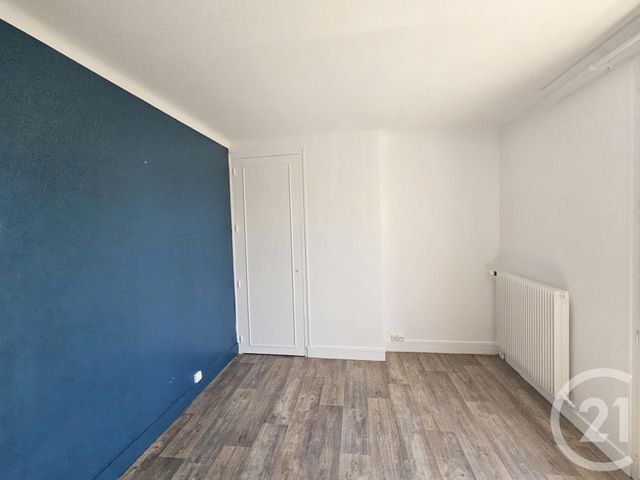Maison &agrave; louer - 3 pi&egrave;ces - 71,63 m2 - Chateauroux - 36 - CENTRE