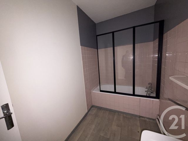 Appartement T3 &agrave; louer - 3 pi&egrave;ces - 63,23 m2 - Chateauroux - 36 - CENTRE