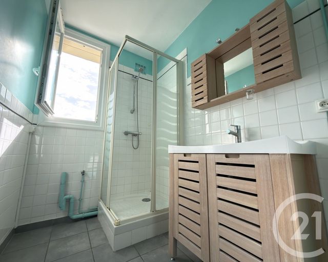 Appartement &agrave; vendre - 3 pi&egrave;ces - 57,20 m2 - Chateauroux - 36 - CENTRE