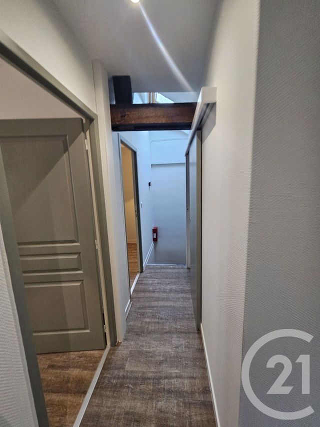 Maison &agrave; louer - 4 pi&egrave;ces - 75 m2 - Chateauroux - 36 - CENTRE